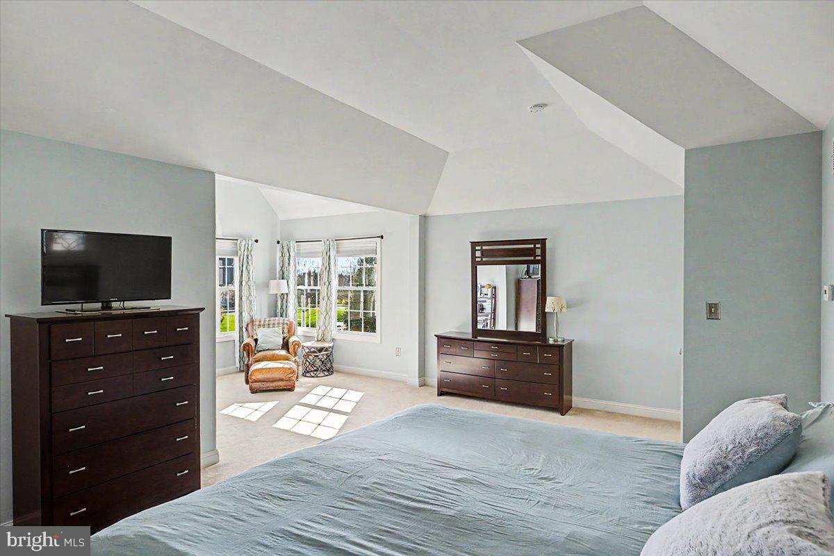 RIDINGS OF WARWICK - Residential