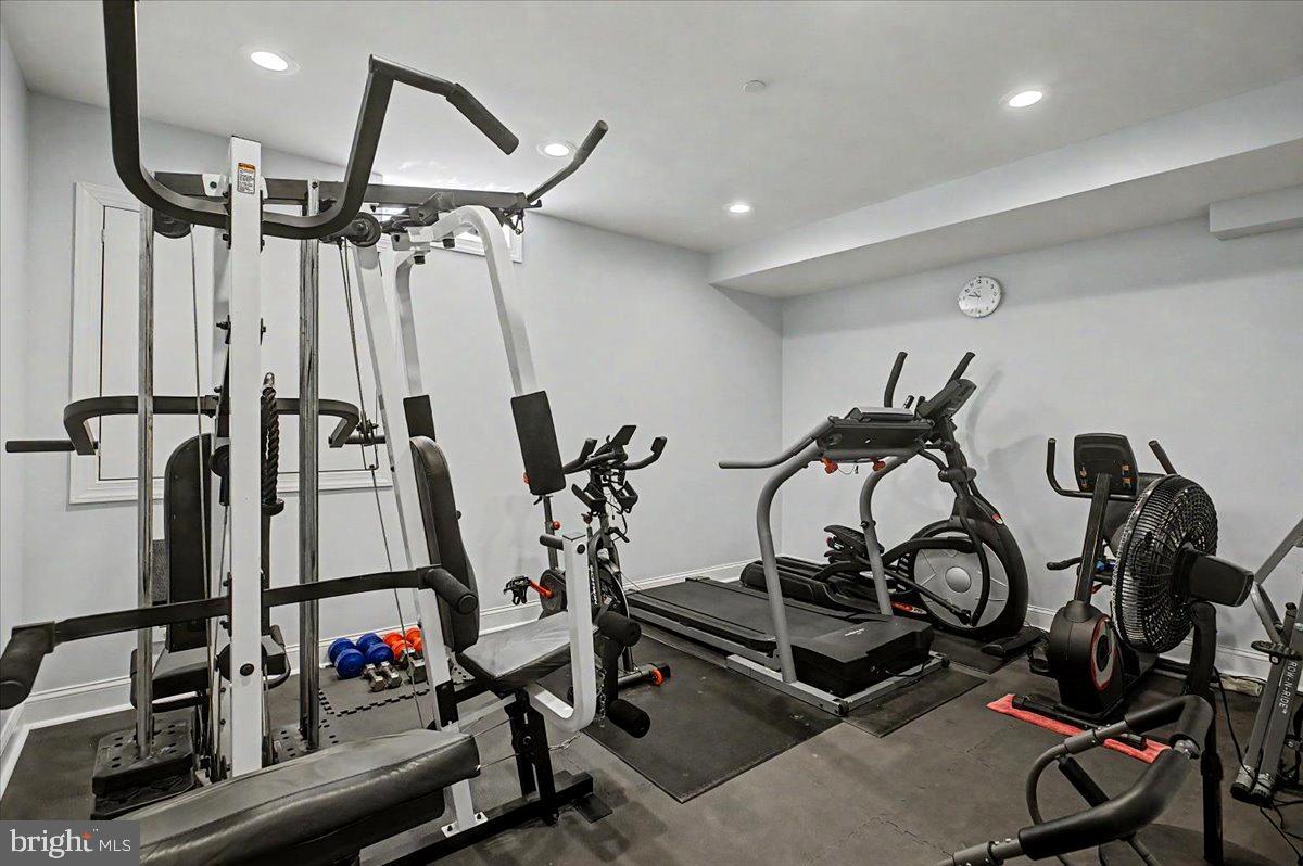 RIDINGS OF WARWICK - Residential