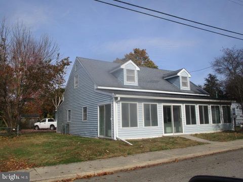 105 W WALNUT STREET NORTH EAST MD 21901