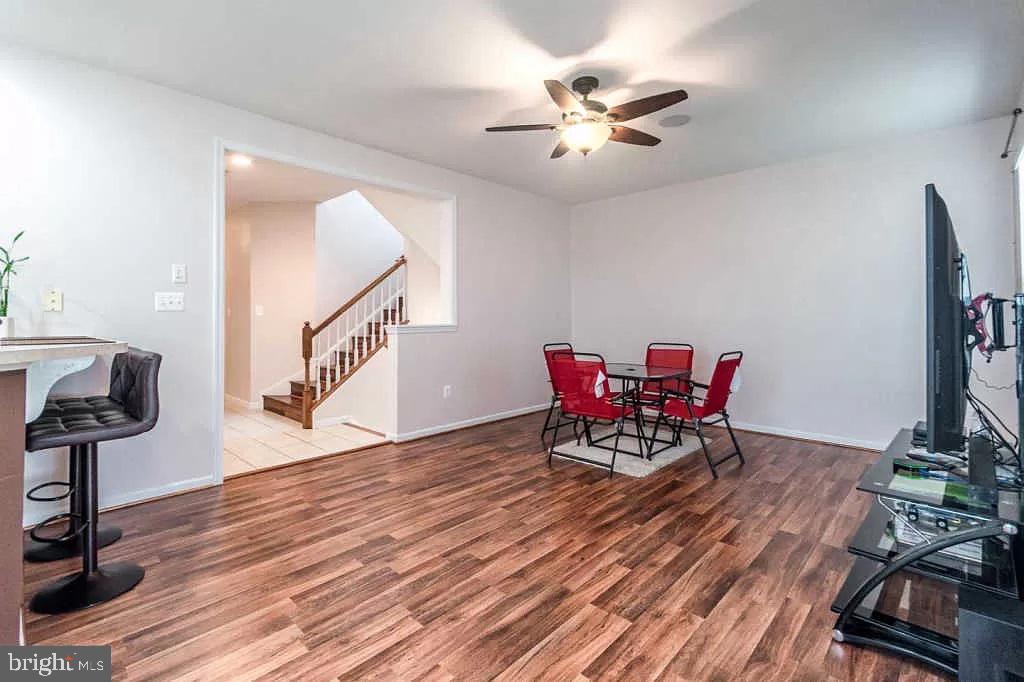 HUNTFIELD - Residential Lease