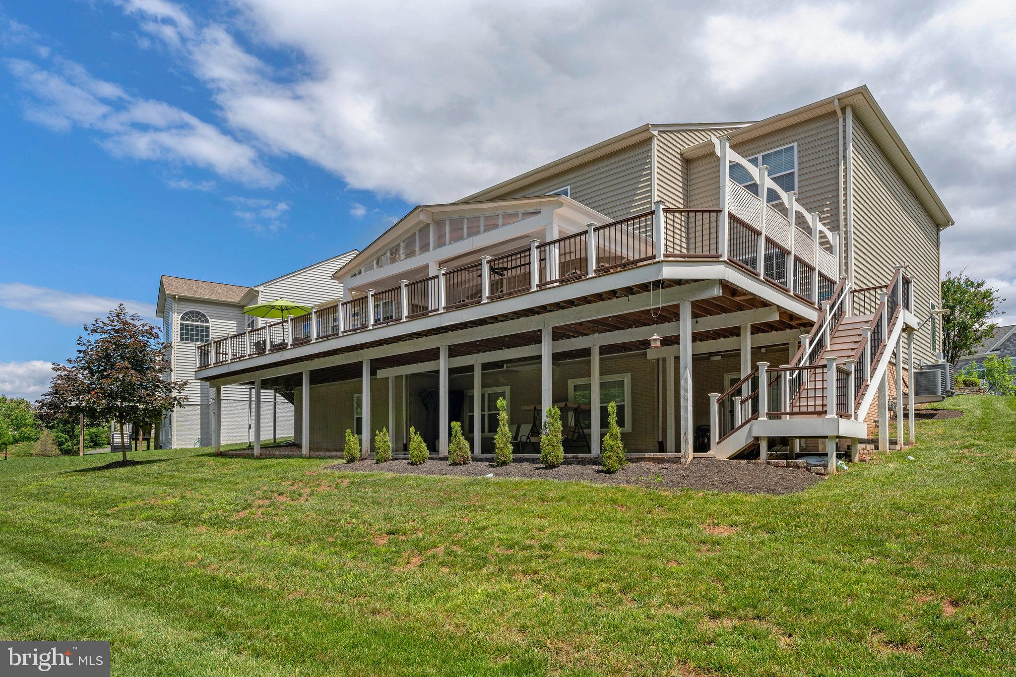 2115 SUNDRUM PLACE NE