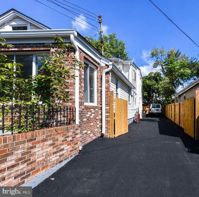 BOULEVARD HEIGHTS - Residential