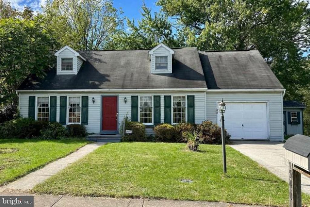 Photo of 540 Blanchester Road, HARRISBURG, PA 17112 (MLS # PADA2052372)