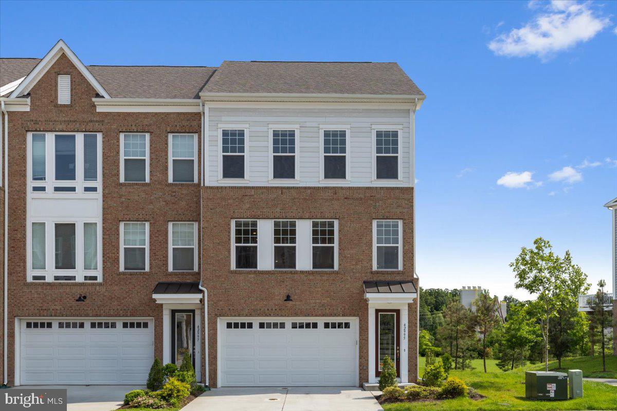 42995 LOST FARM TERRACE
