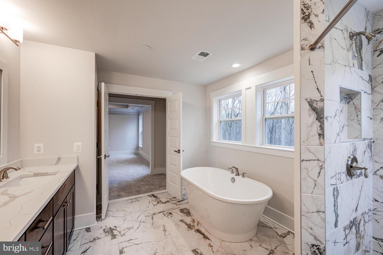 WOODBROOK - Residential