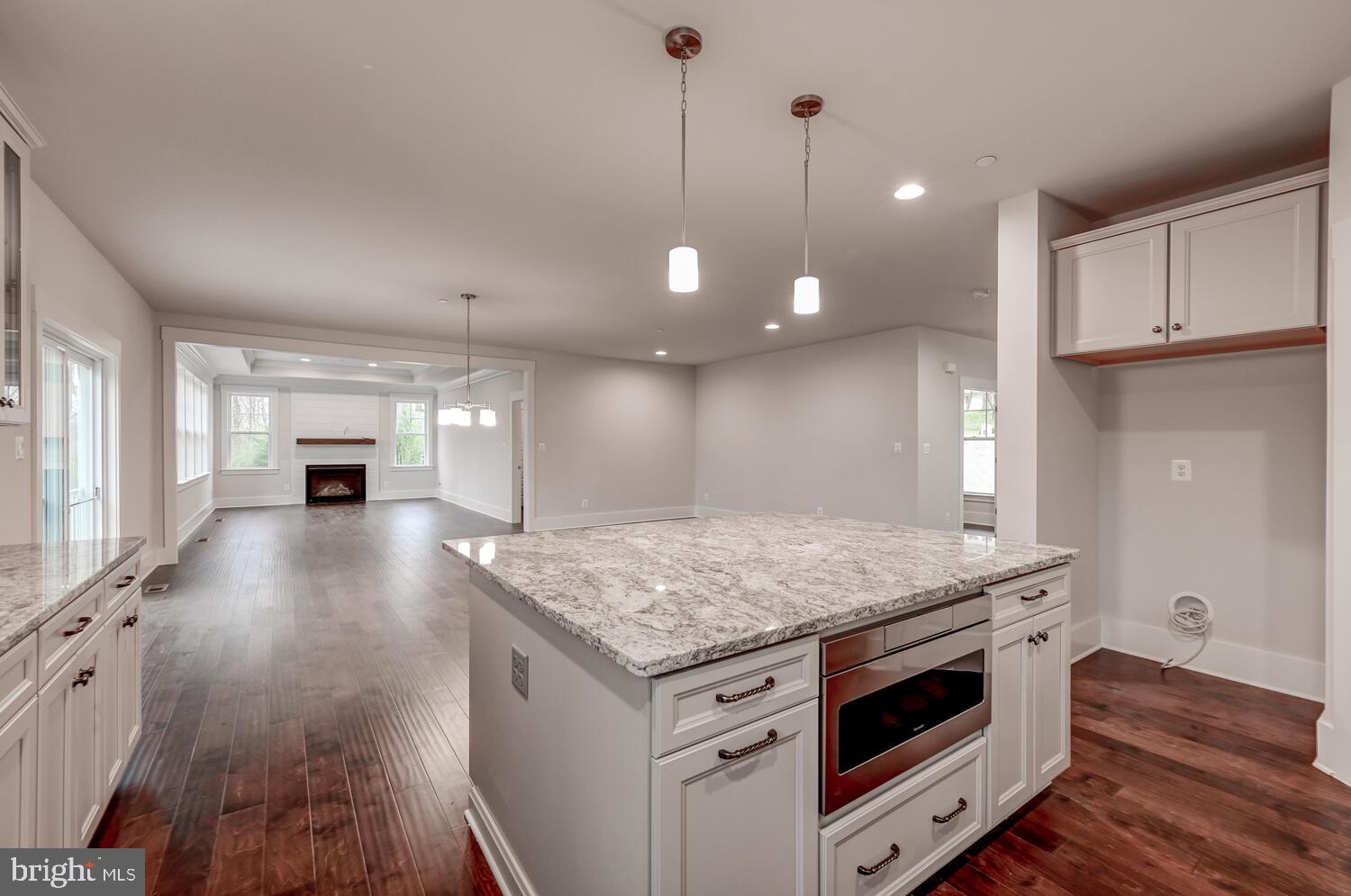 WOODBROOK - Residential