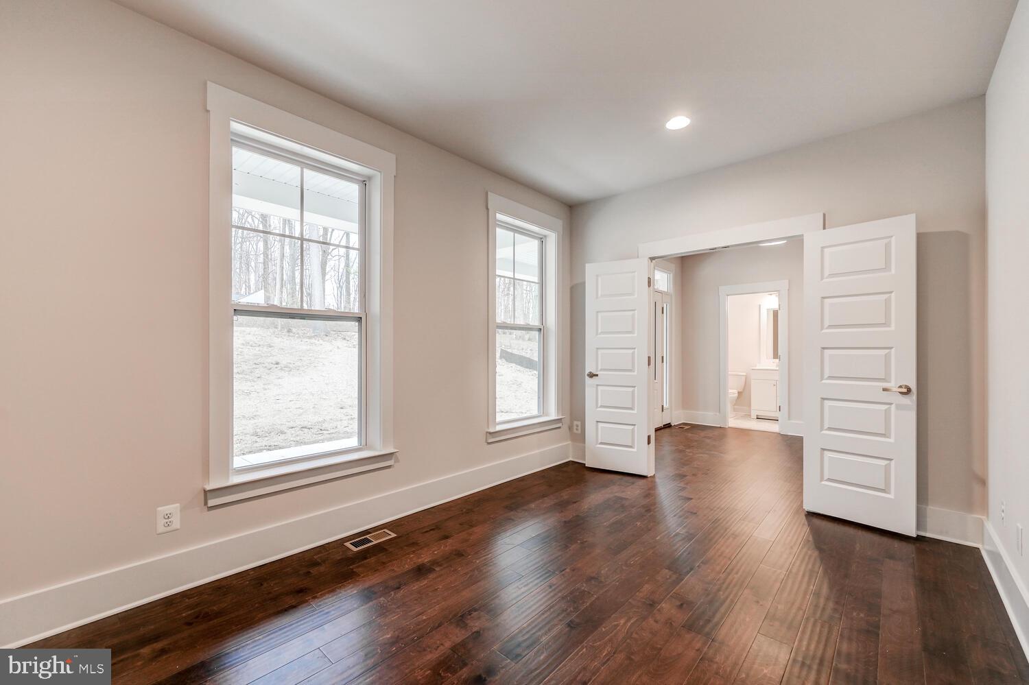 WOODBROOK - Residential