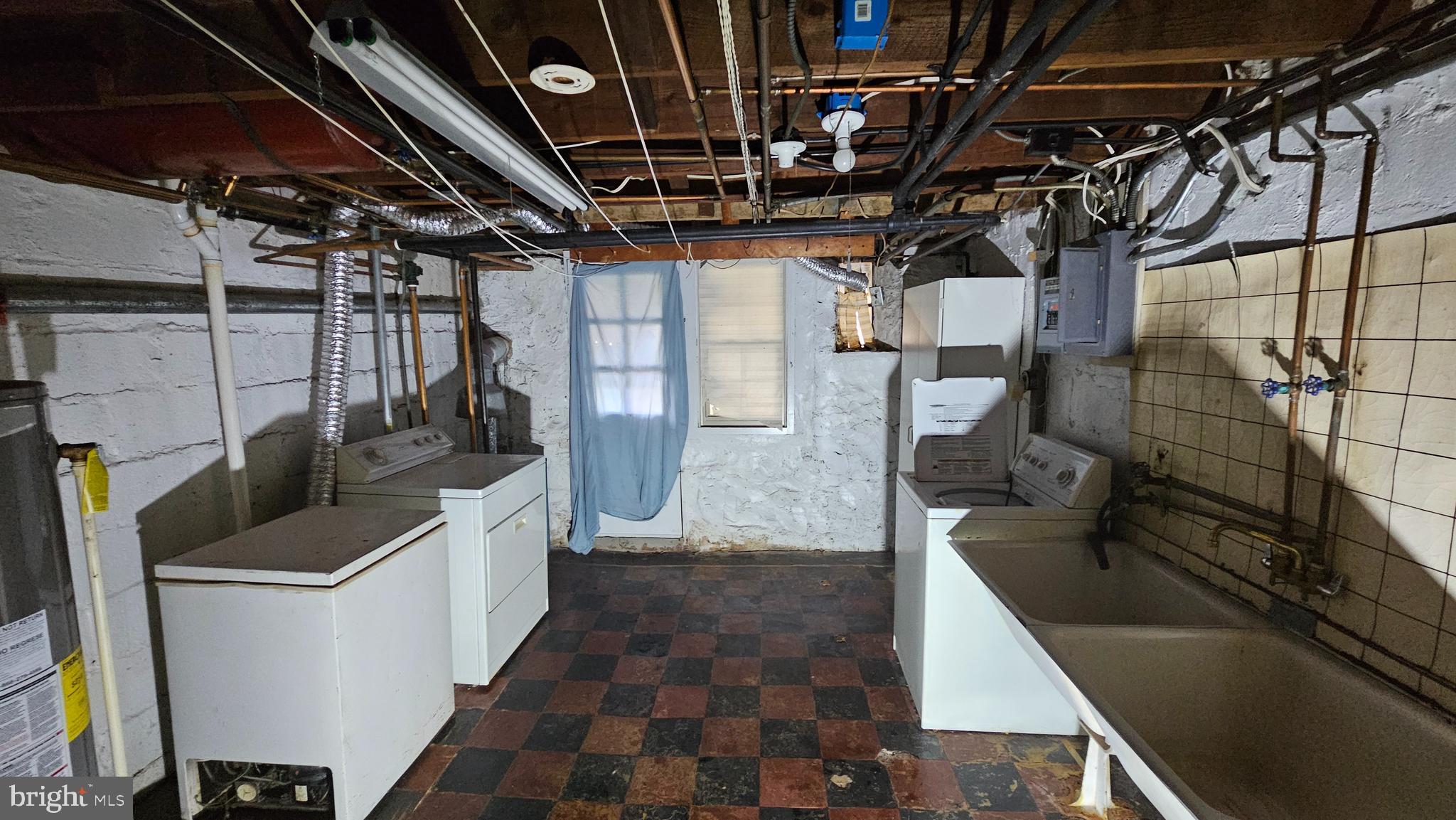 WALTHERSON - Residential