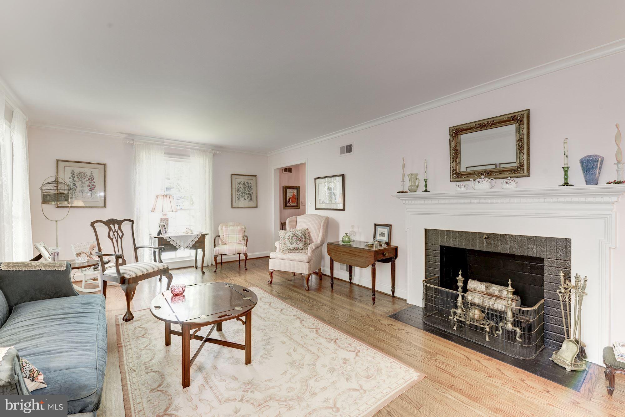 WESTMORELAND HILLS - Residential