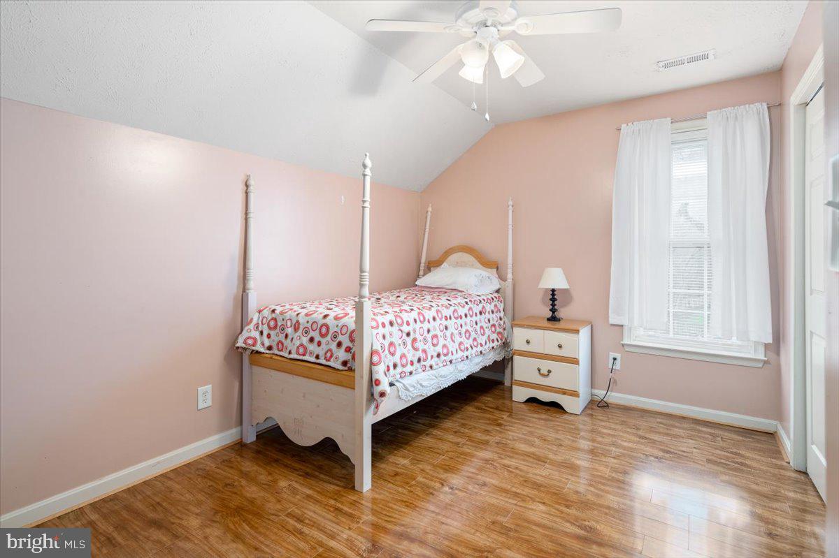 PELHAM'S CROSSING - Residential