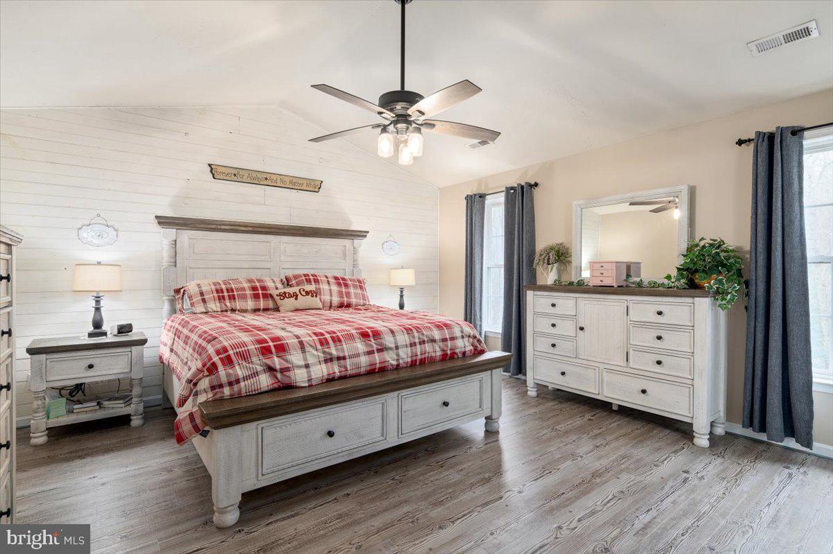 PELHAM'S CROSSING - Residential