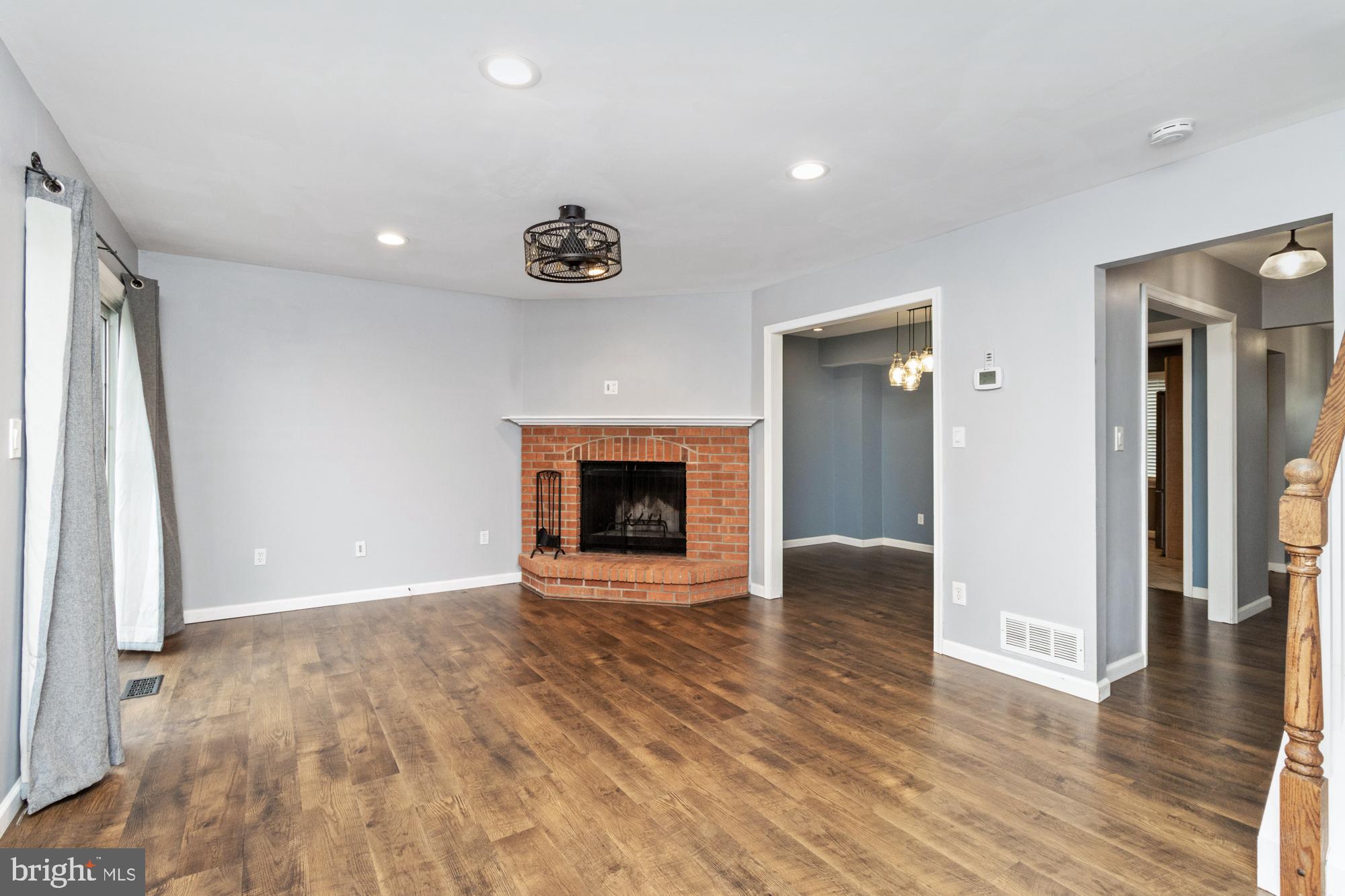 HARLAN SQUARE CONDOMINIUMS - Residential Lease