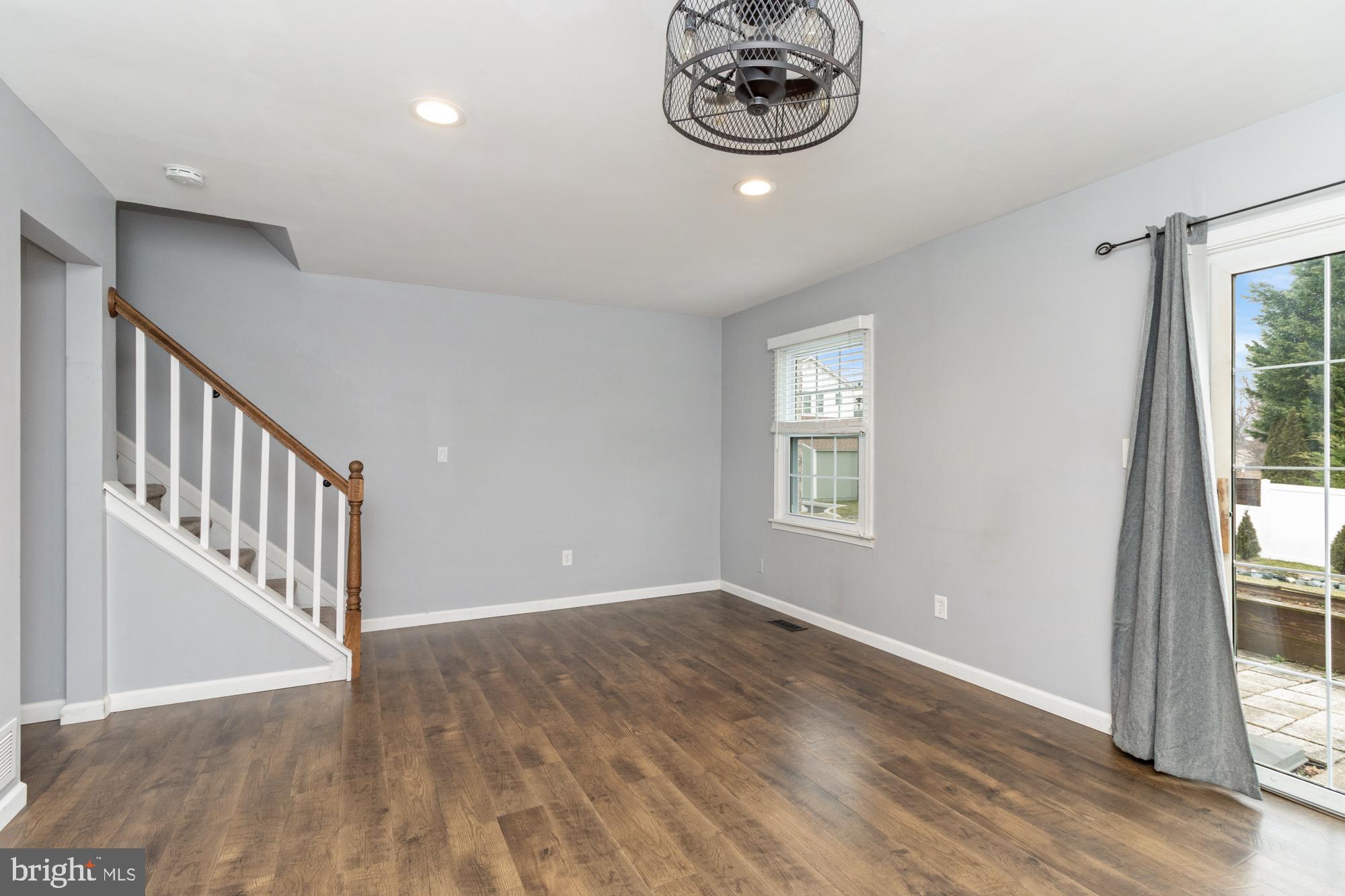 HARLAN SQUARE CONDOMINIUMS - Residential Lease