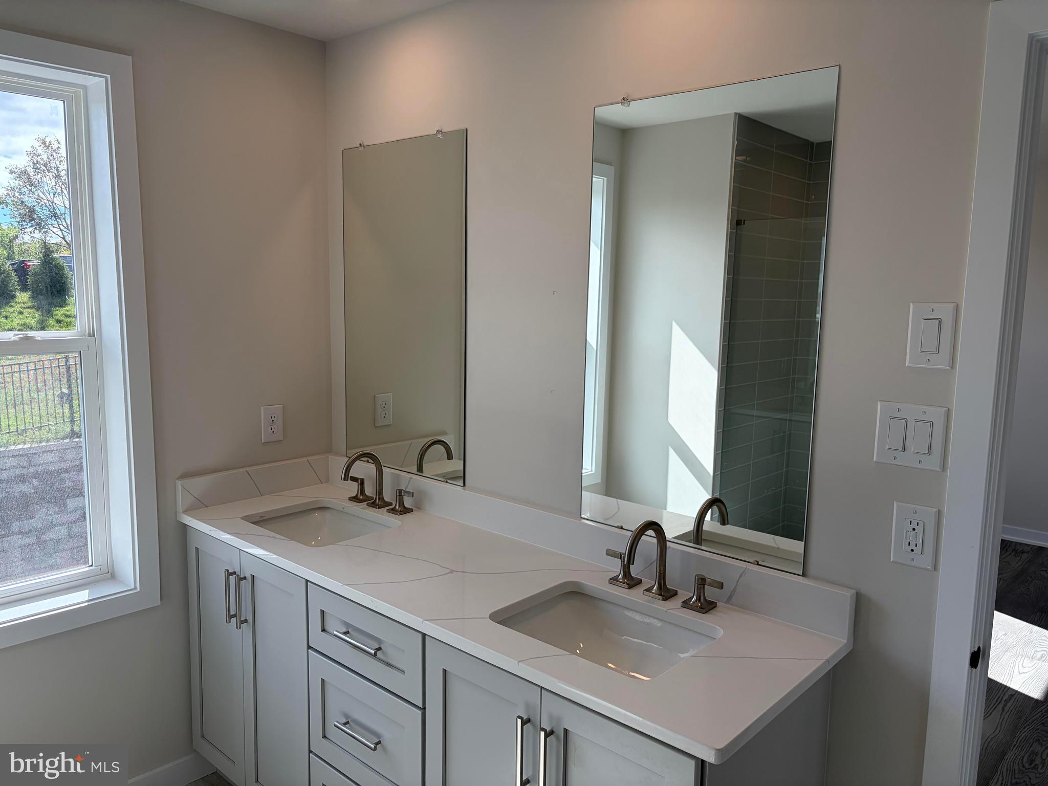 STONEBROOK AT UPPER MERION - Residential Lease