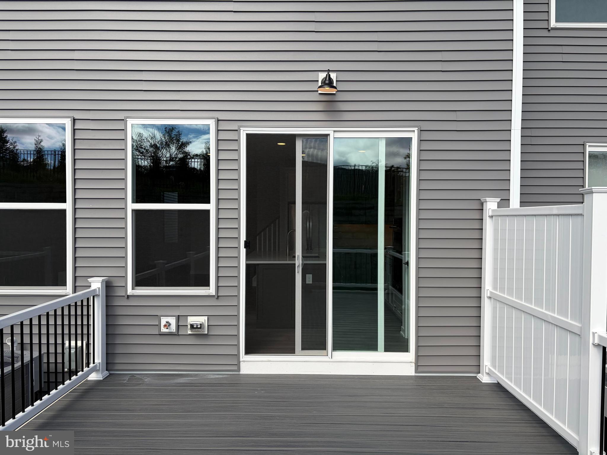 STONEBROOK AT UPPER MERION - Residential Lease