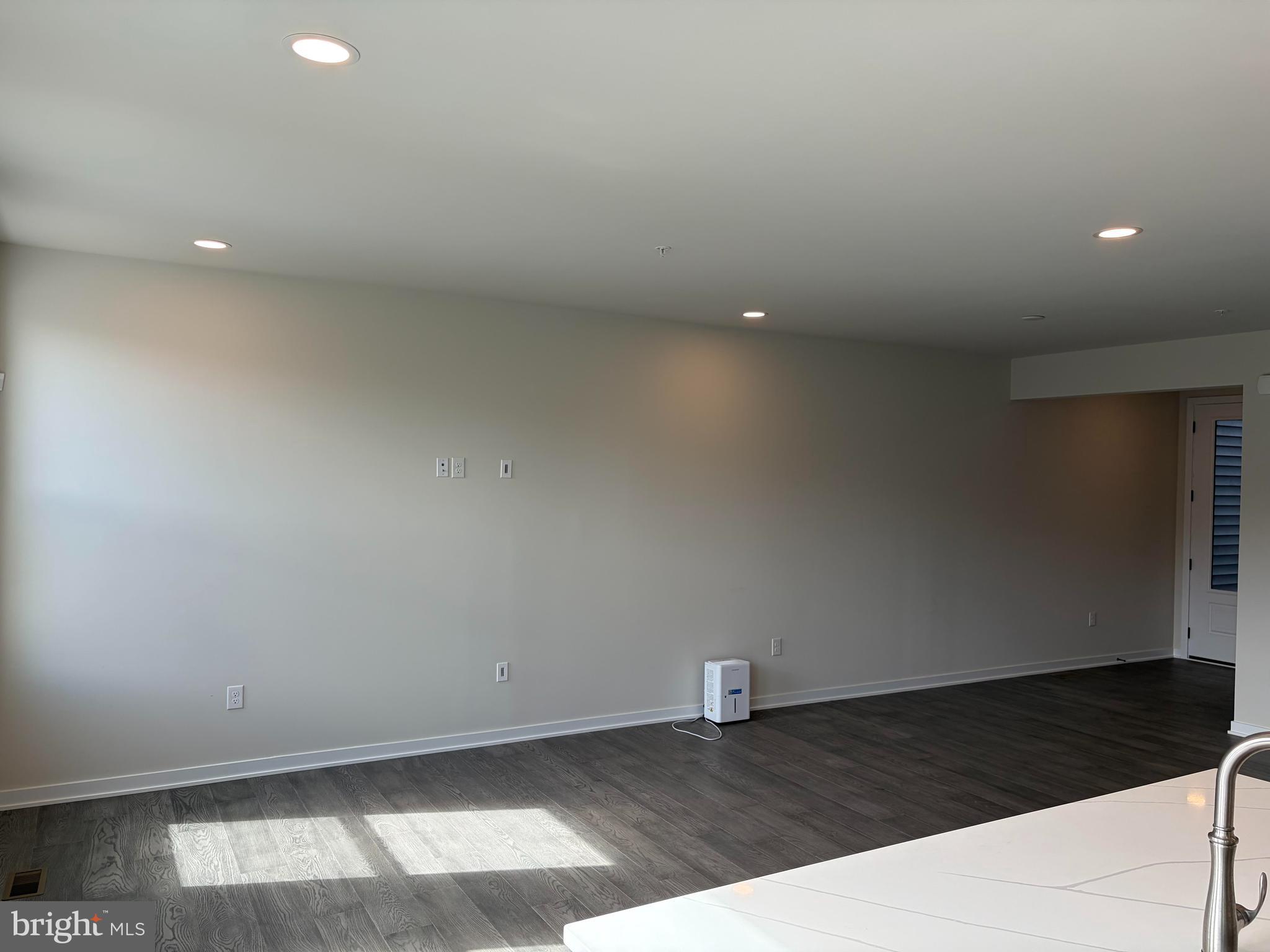 STONEBROOK AT UPPER MERION - Residential Lease