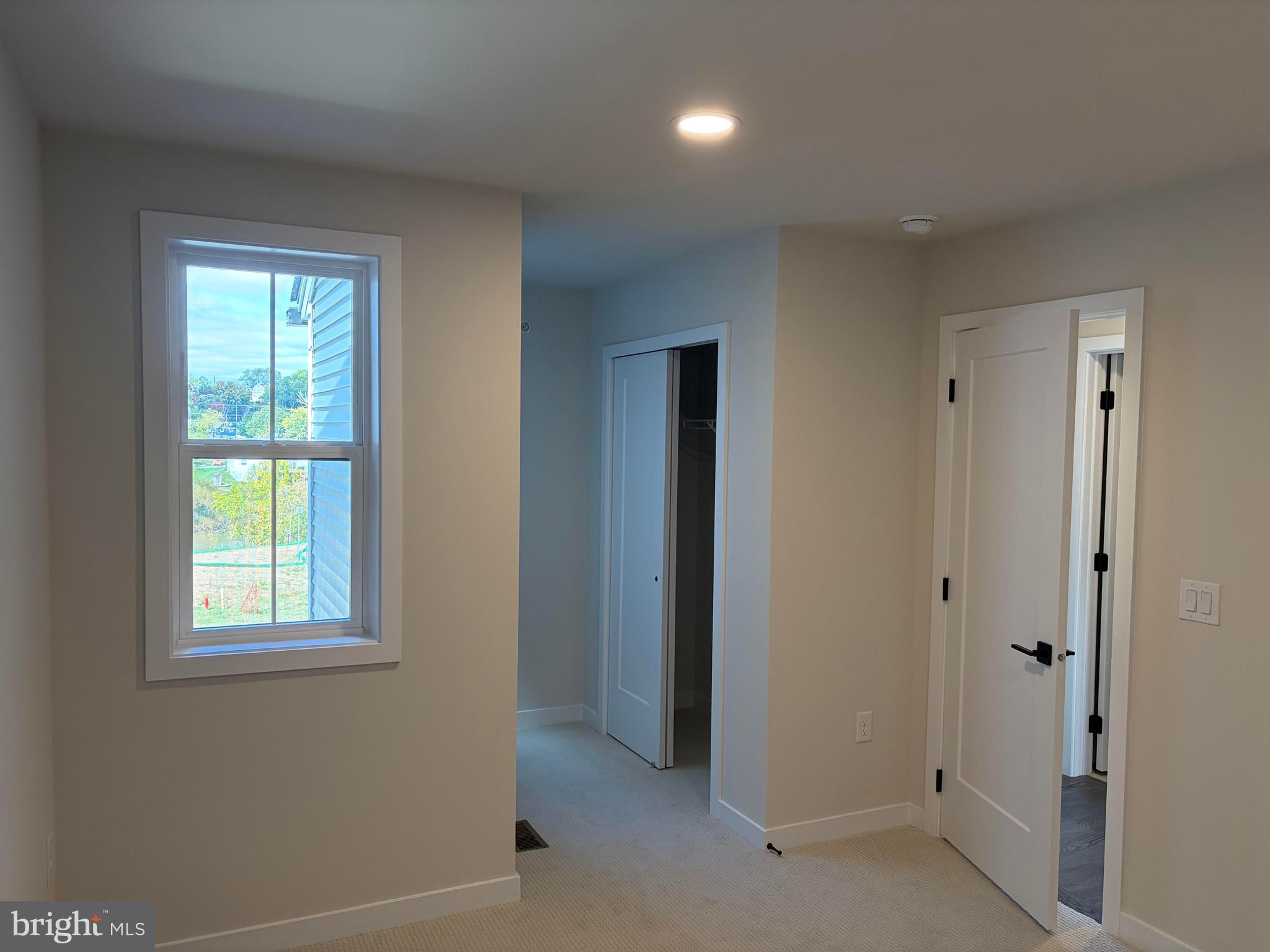 STONEBROOK AT UPPER MERION - Residential Lease