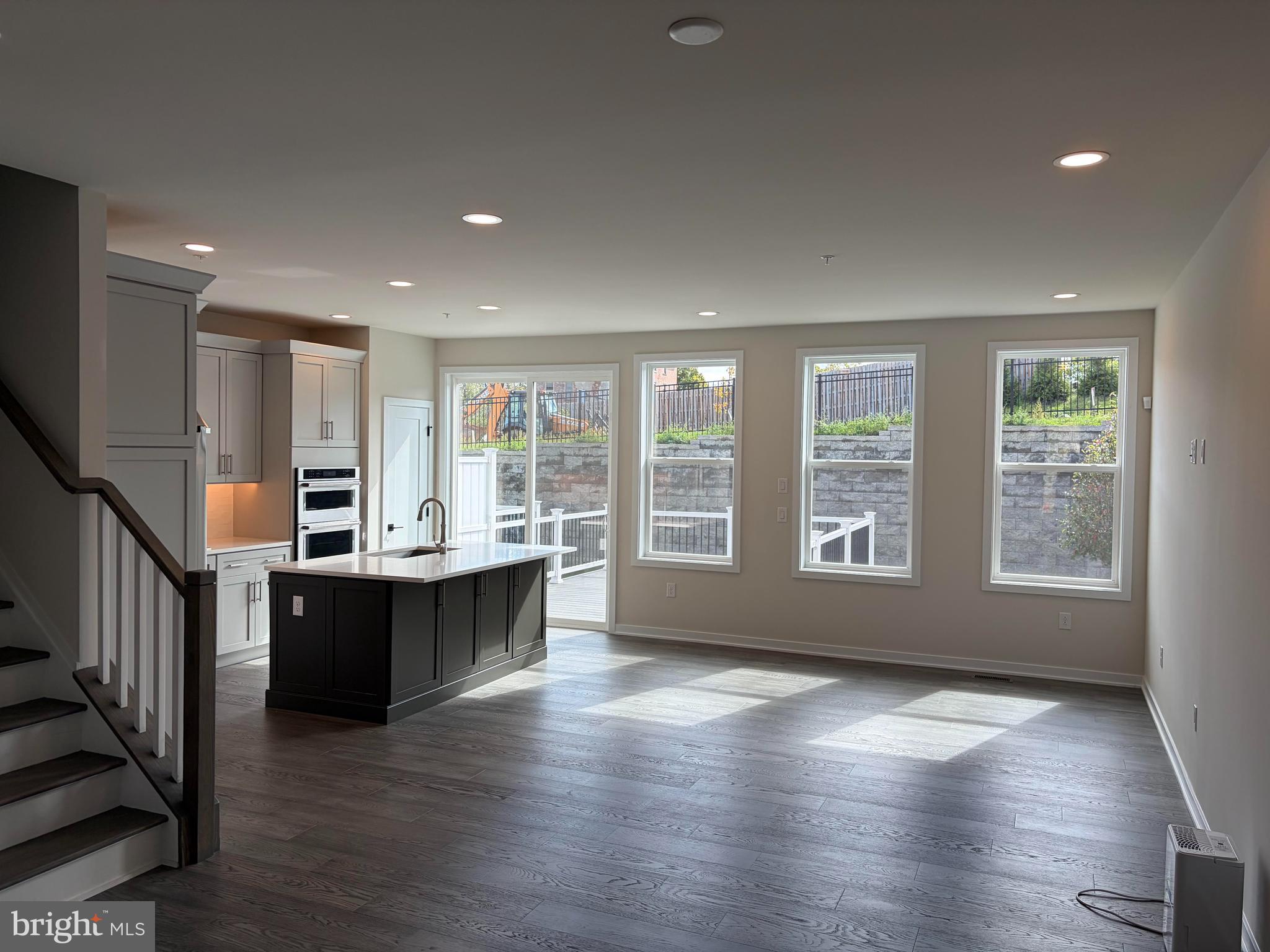 STONEBROOK AT UPPER MERION - Residential Lease