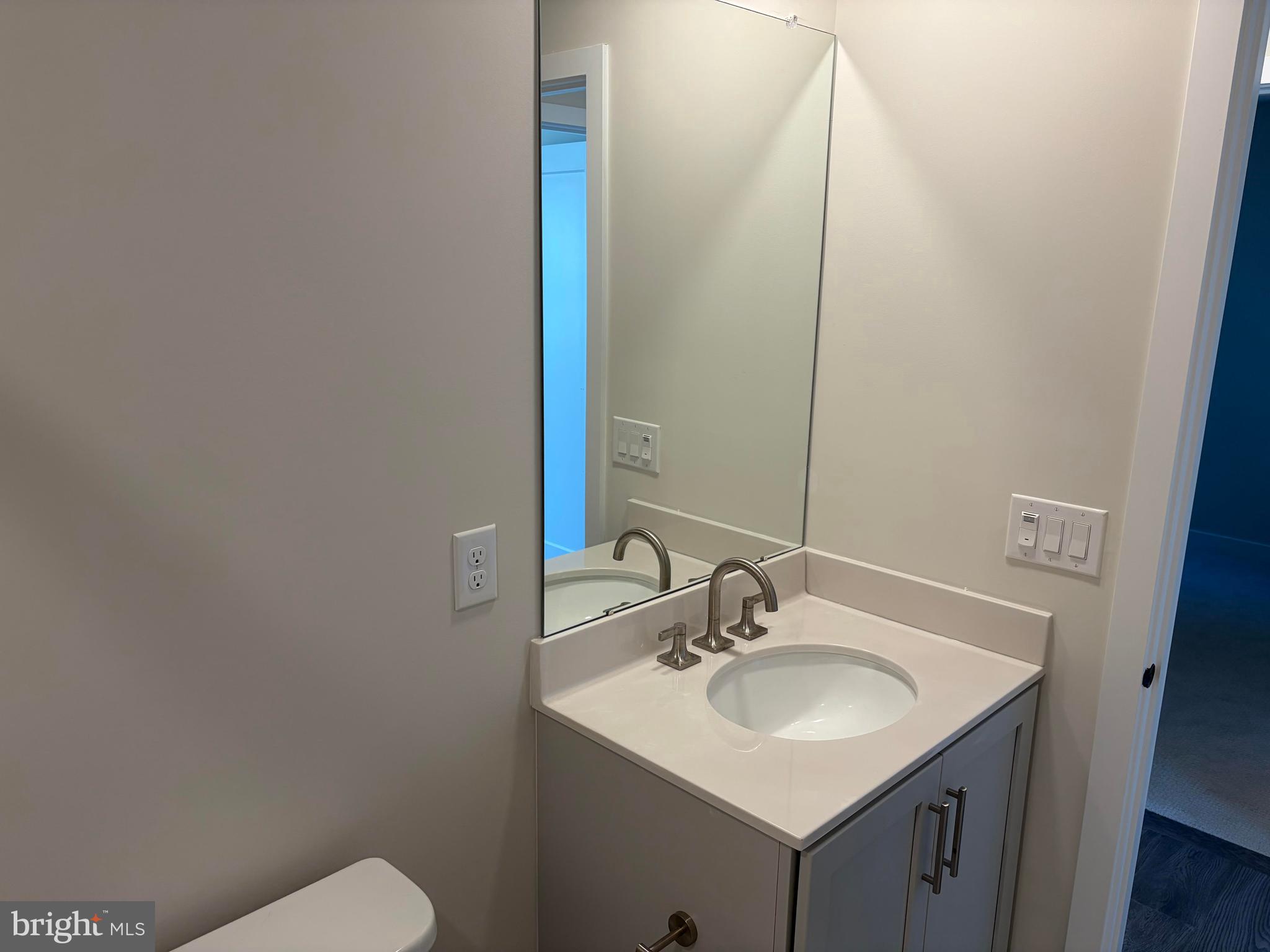 STONEBROOK AT UPPER MERION - Residential Lease