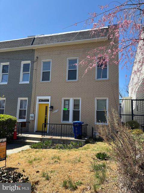 4210 4TH STREET NW WASHINGTON DC 20011