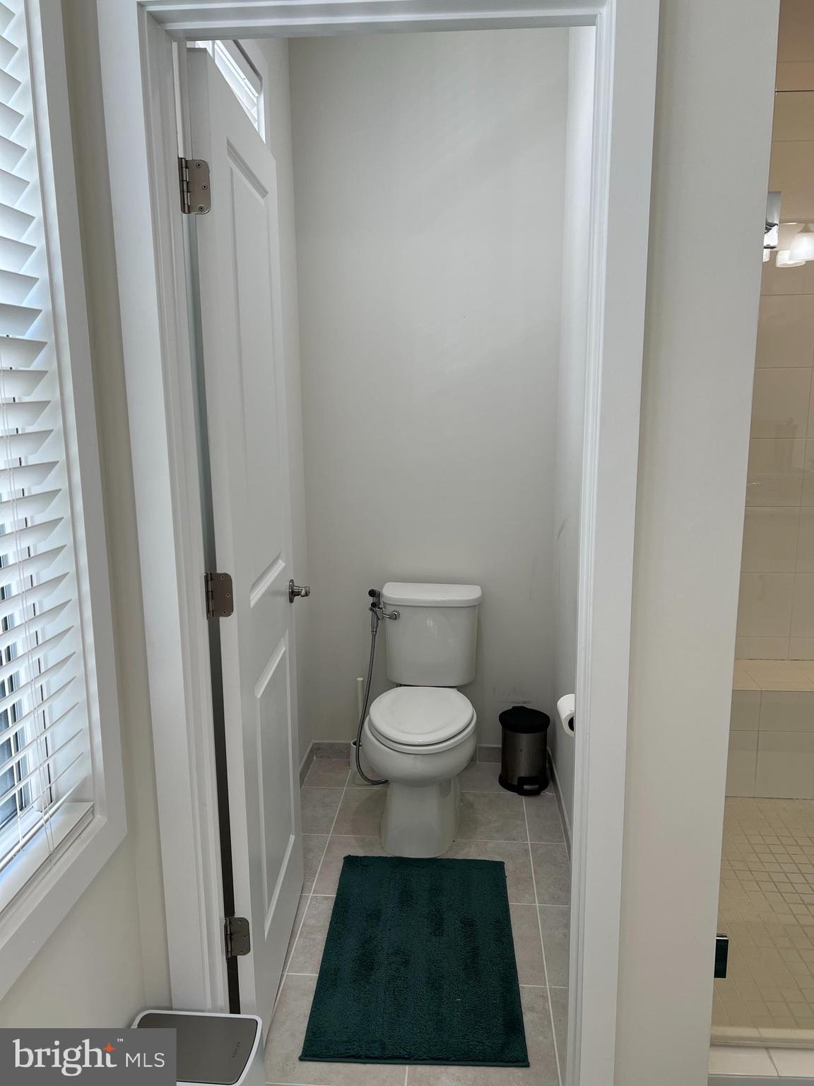 SOUTH RIDING - Residential Lease