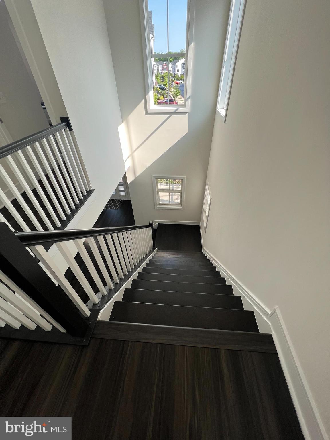 SOUTH RIDING - Residential Lease