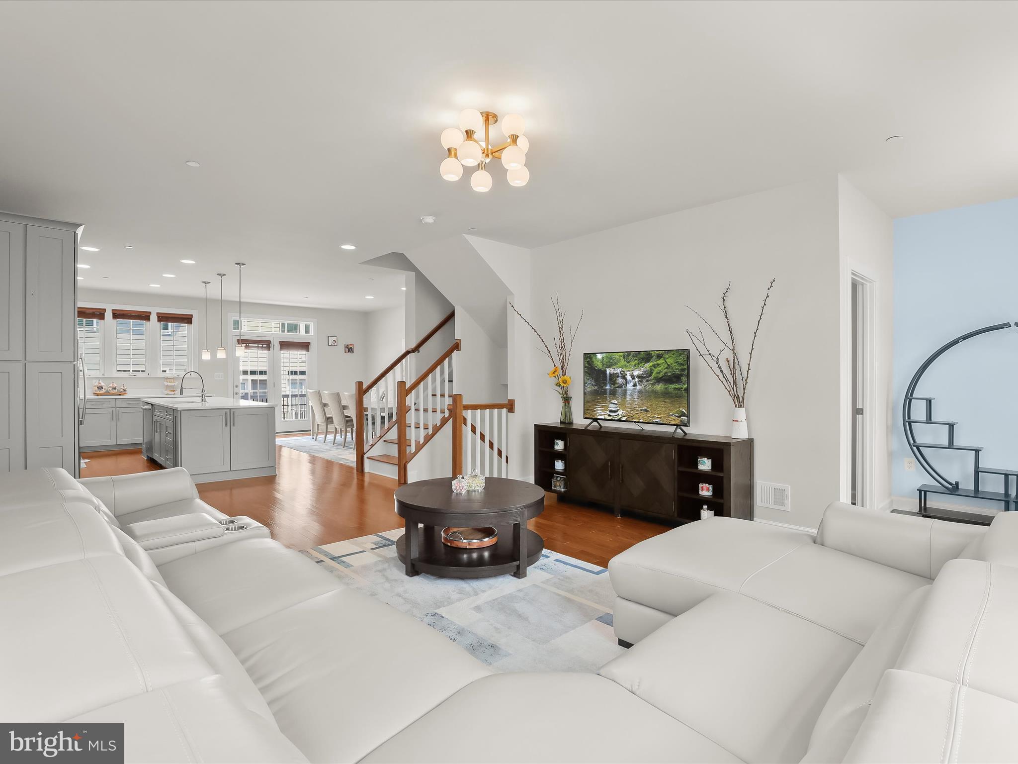 6021 PRAIRIE LANDING WAY