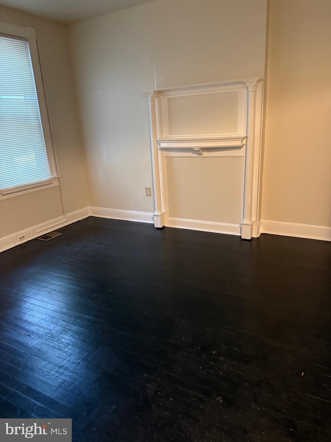 WINCHESTER - Residential