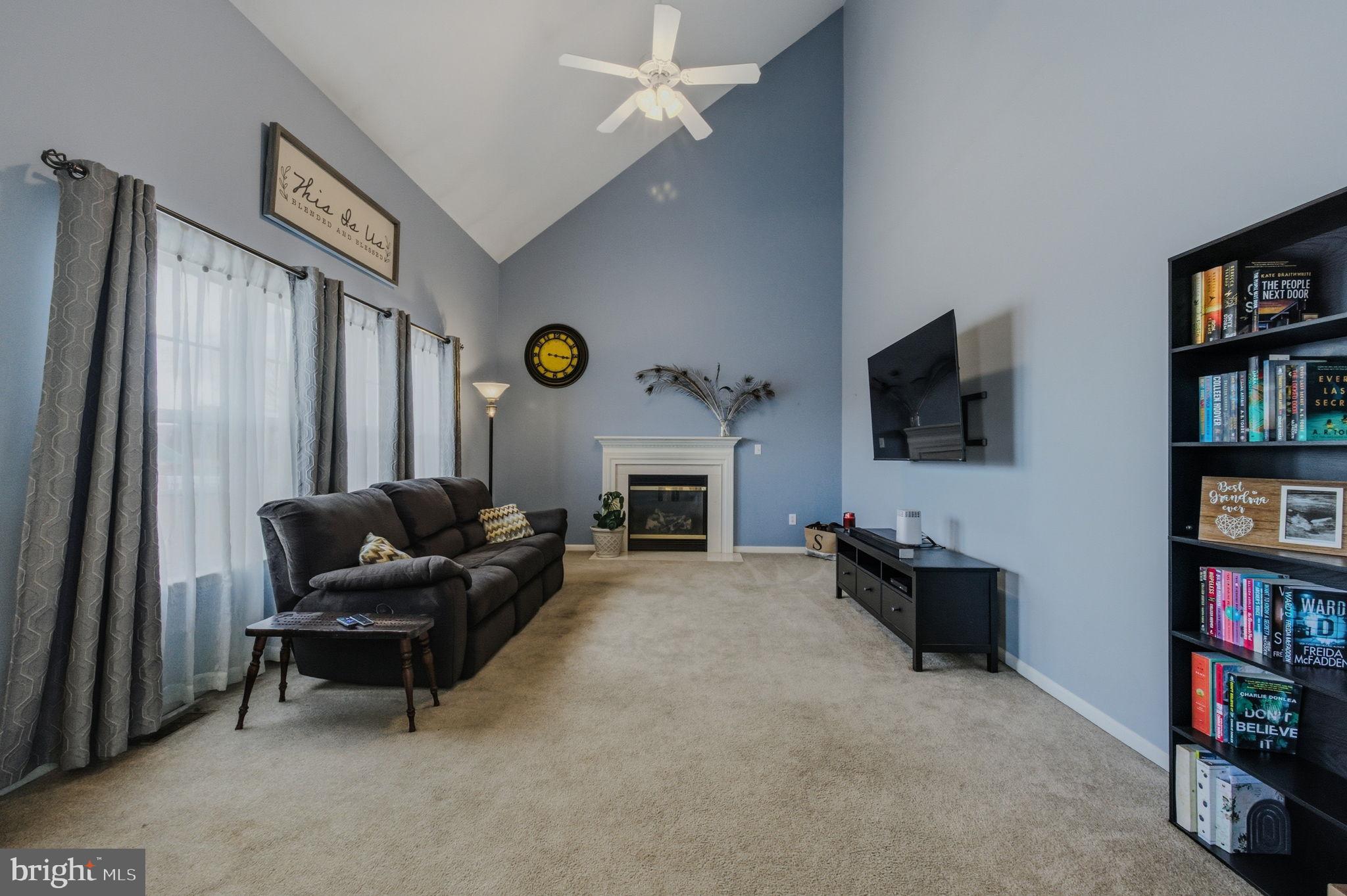 THE LEGENDS - Residential