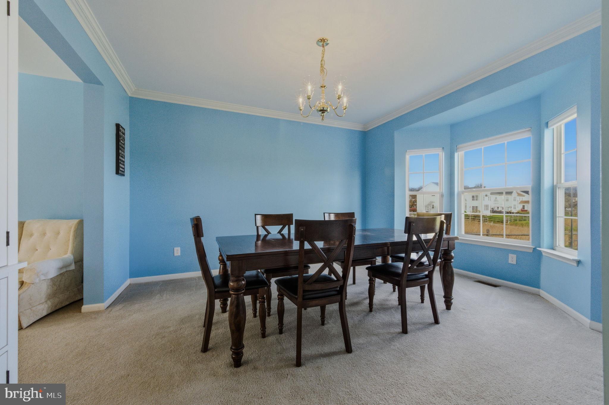 THE LEGENDS - Residential