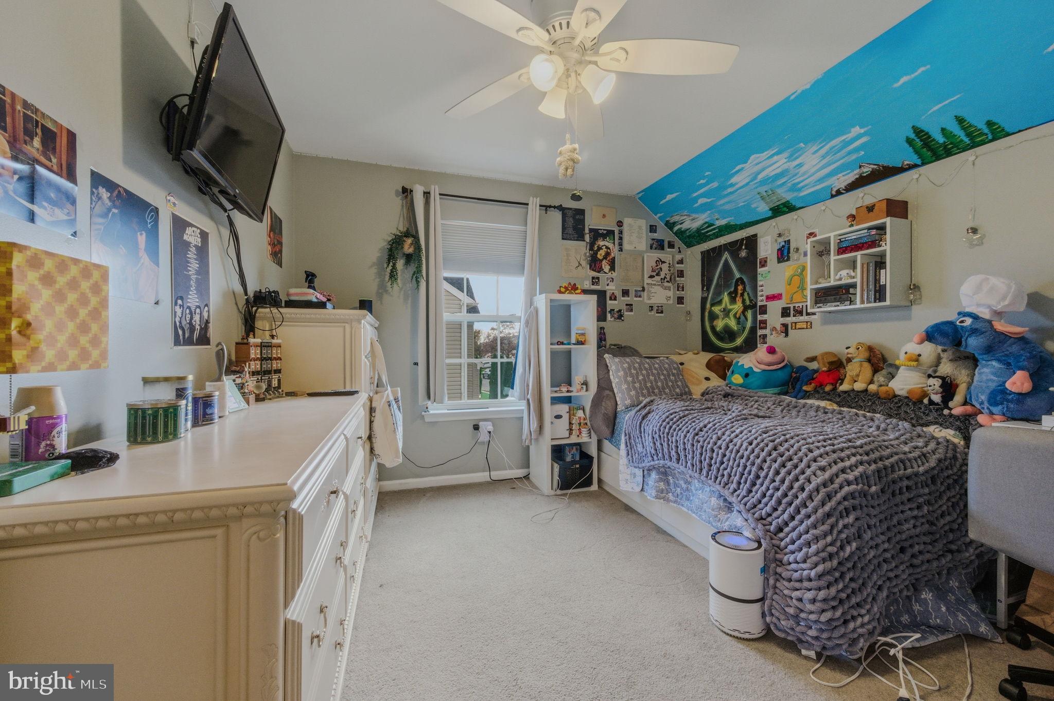 THE LEGENDS - Residential