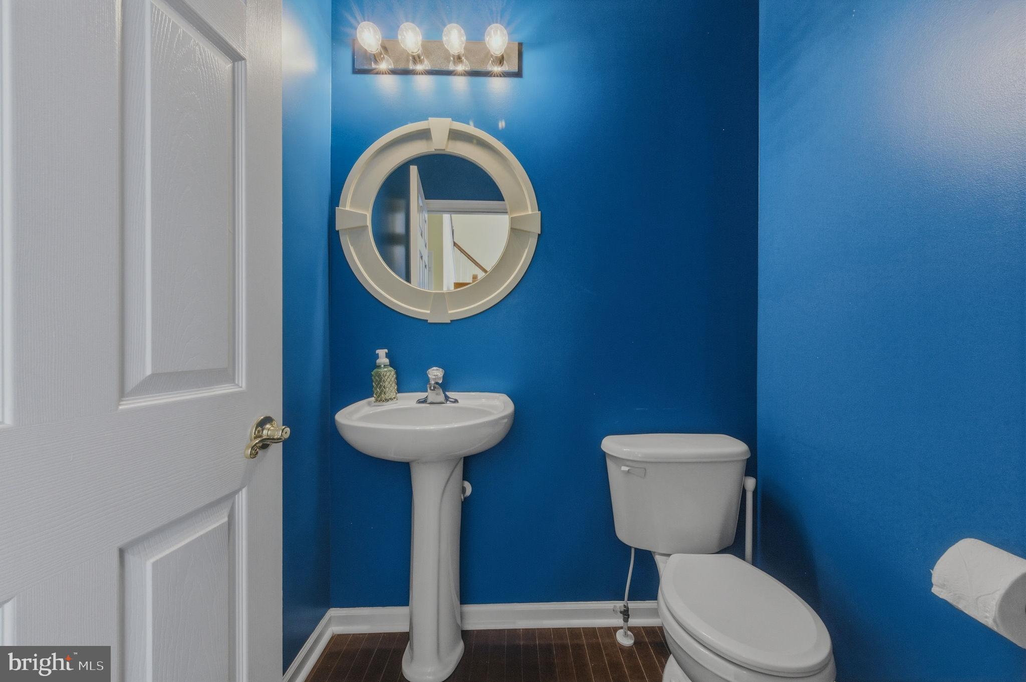 THE LEGENDS - Residential