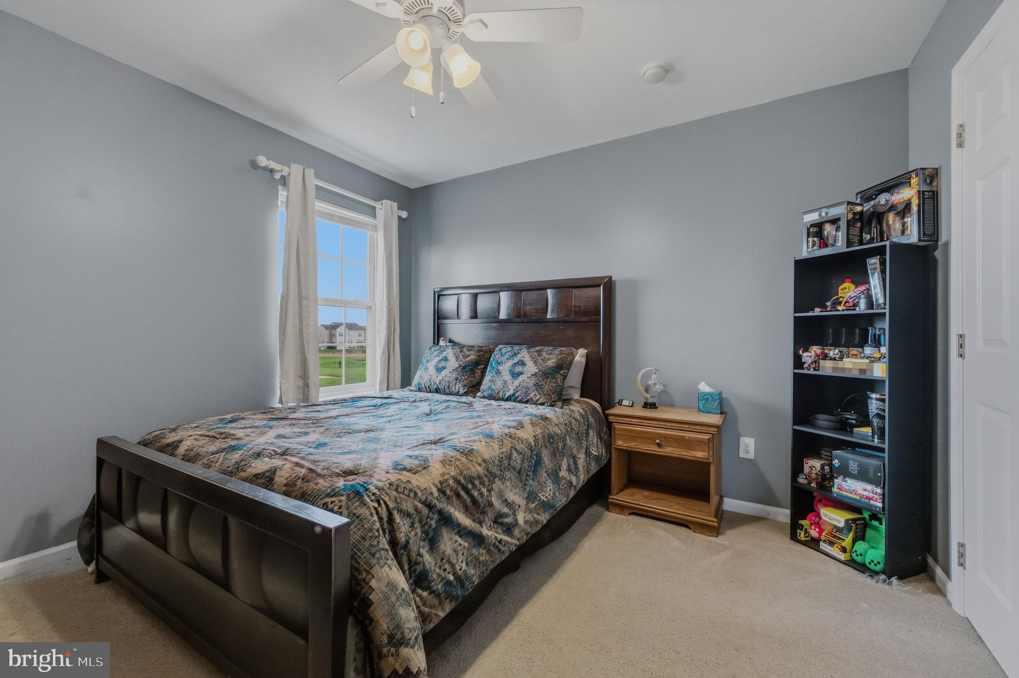 THE LEGENDS - Residential