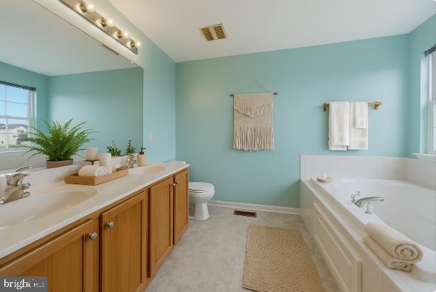 THE LEGENDS - Residential