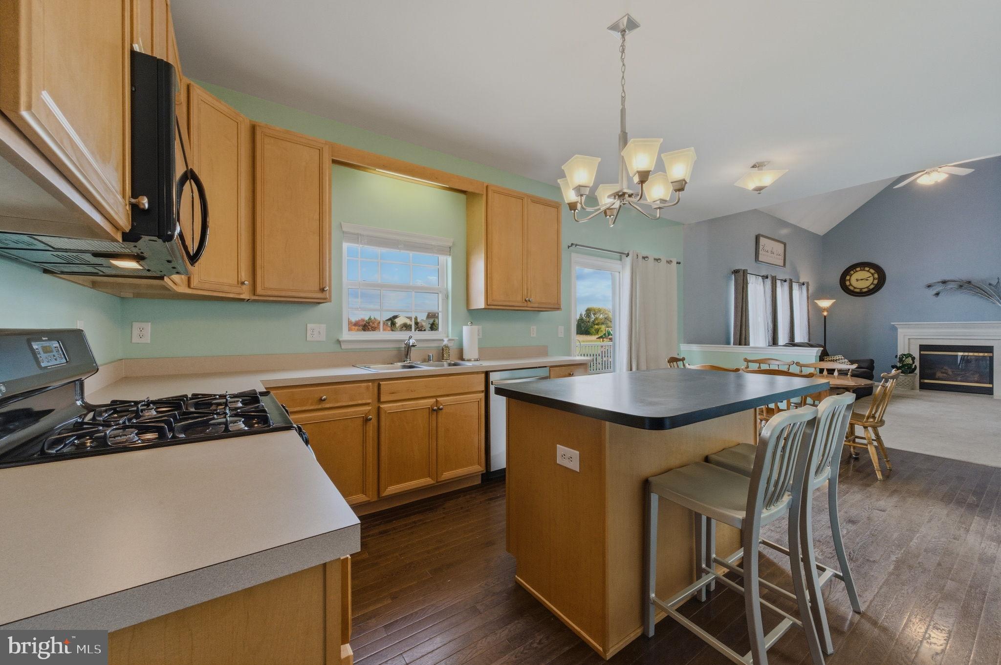 THE LEGENDS - Residential