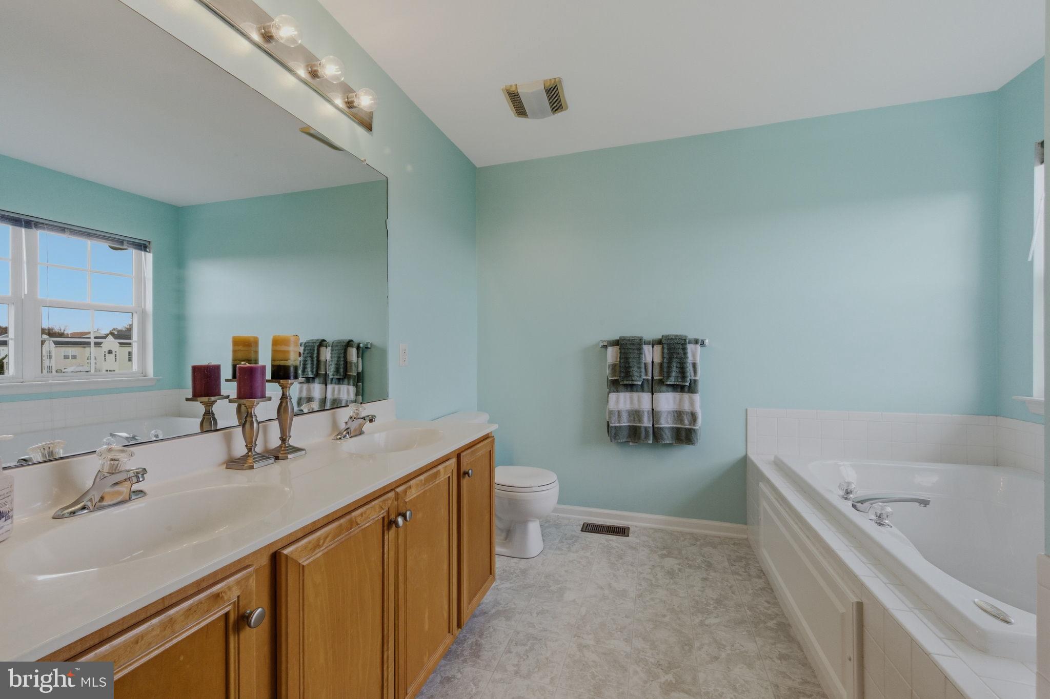 THE LEGENDS - Residential