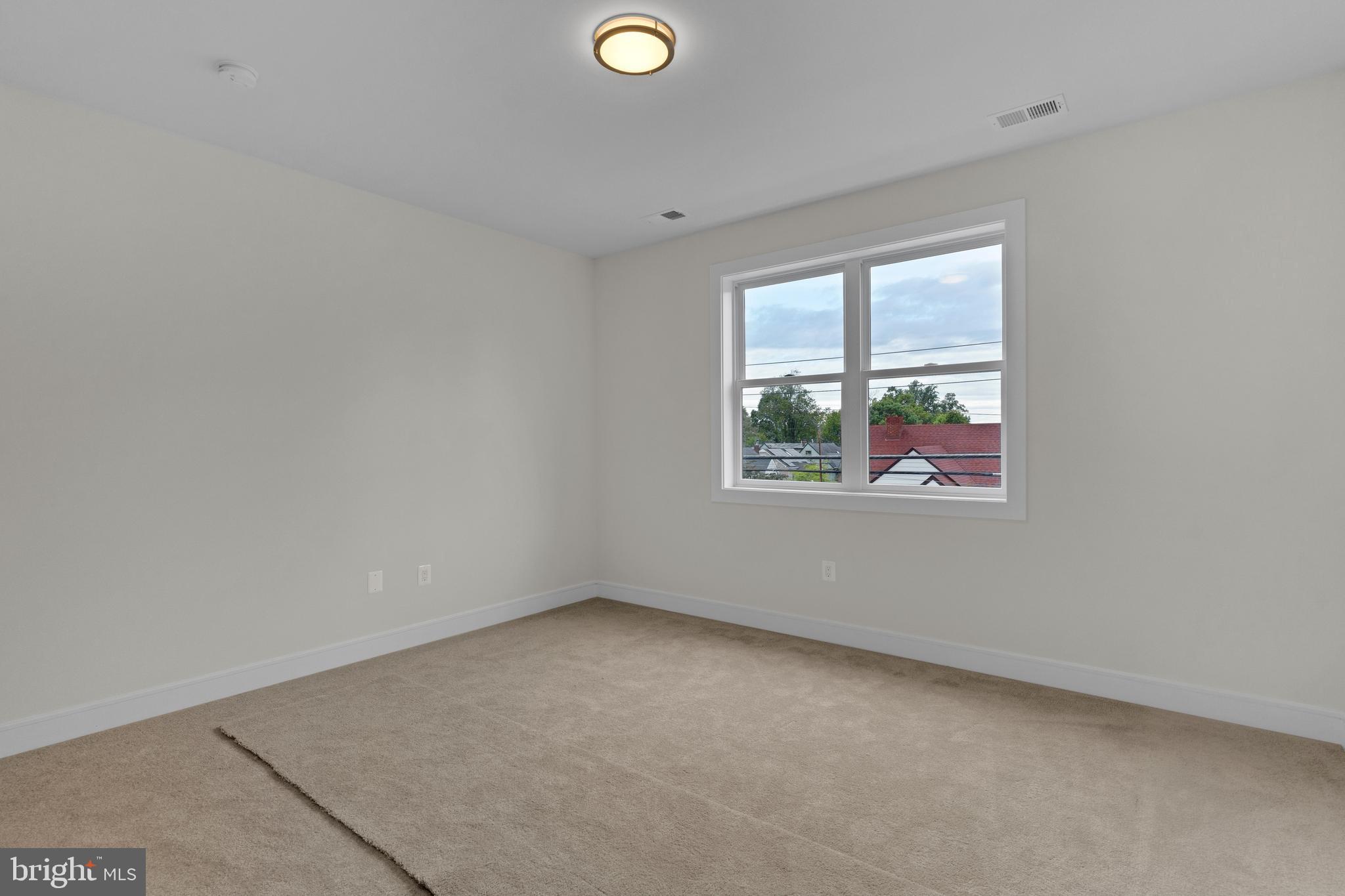 DOUGLAS PARK - Residential