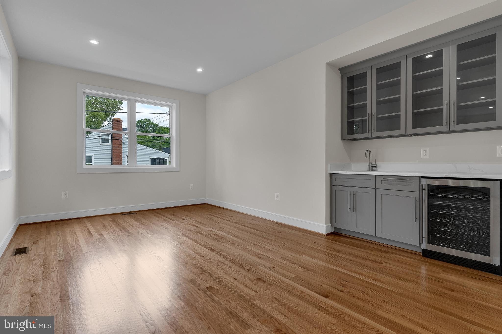 DOUGLAS PARK - Residential