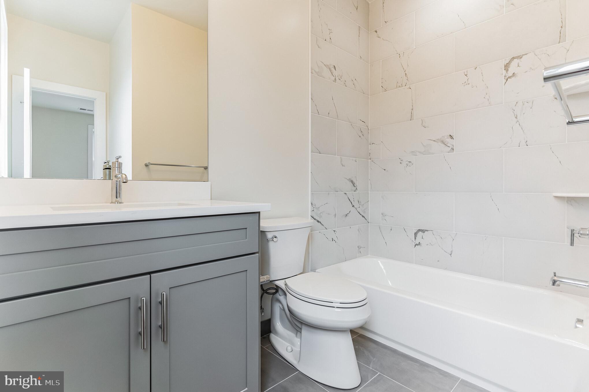 DOUGLAS PARK - Residential