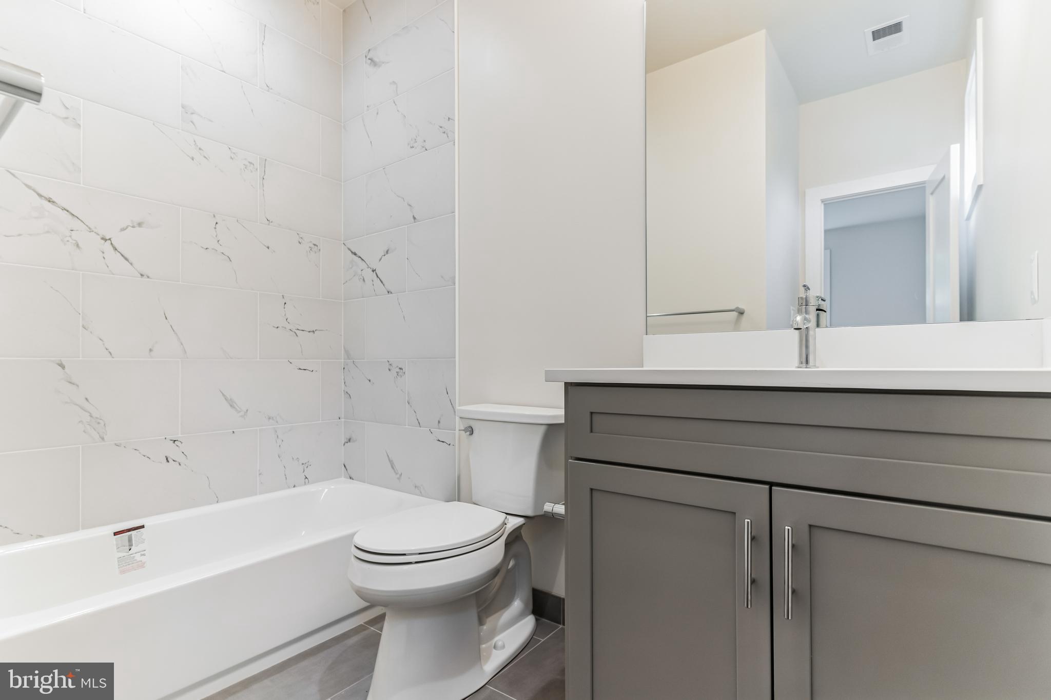 DOUGLAS PARK - Residential