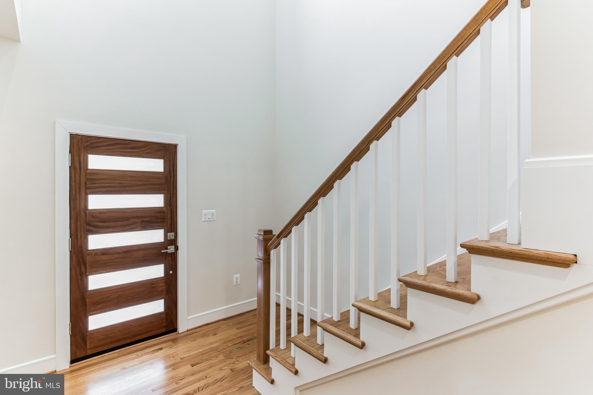 DOUGLAS PARK - Residential