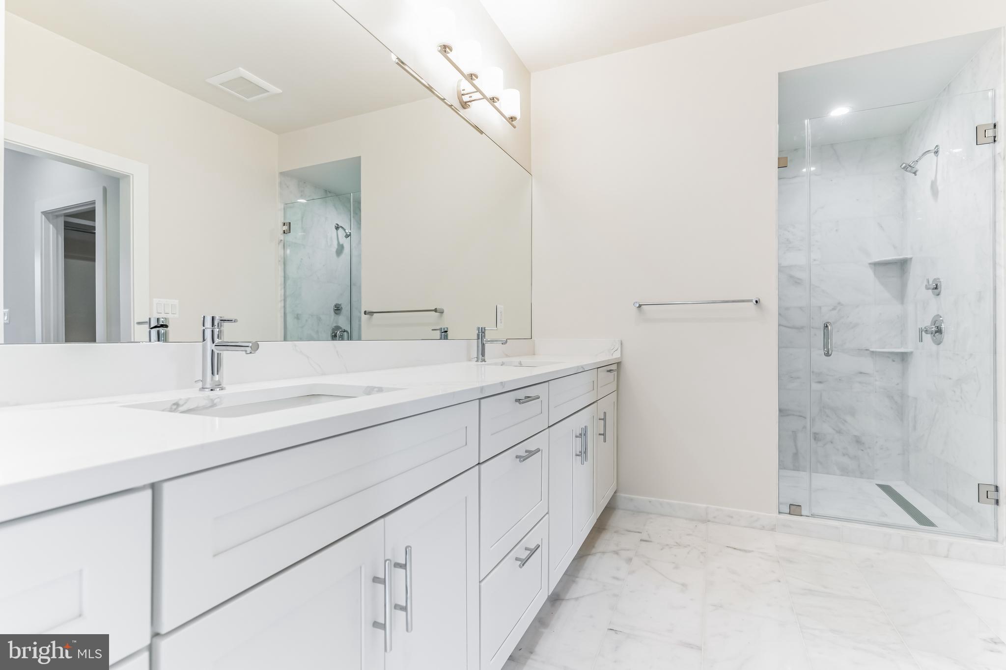 DOUGLAS PARK - Residential