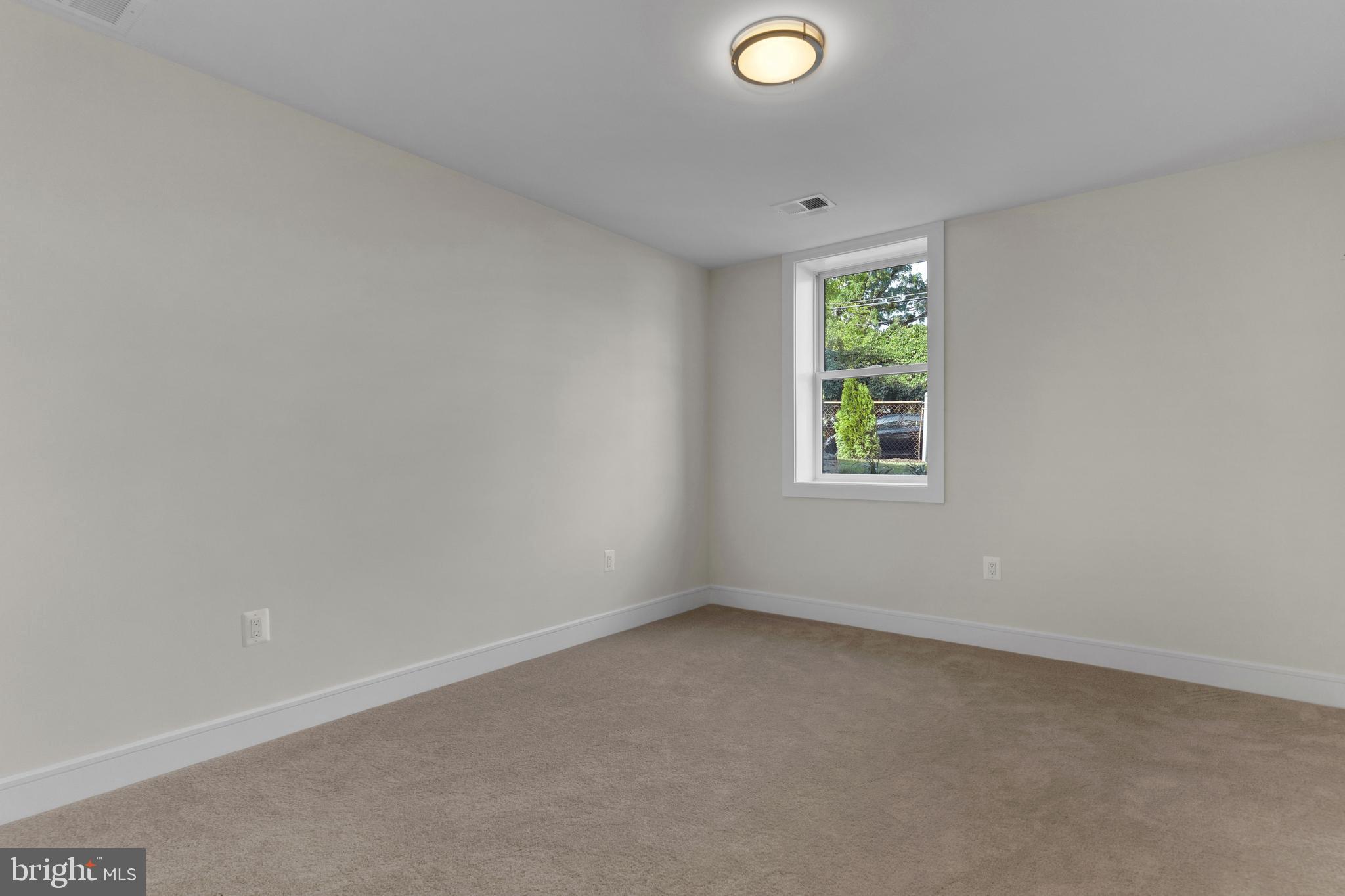 DOUGLAS PARK - Residential