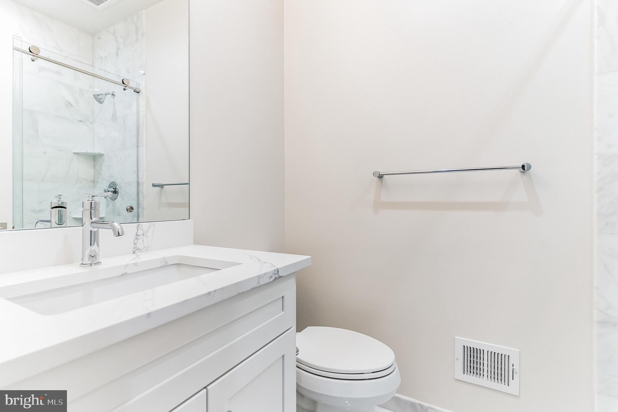 DOUGLAS PARK - Residential