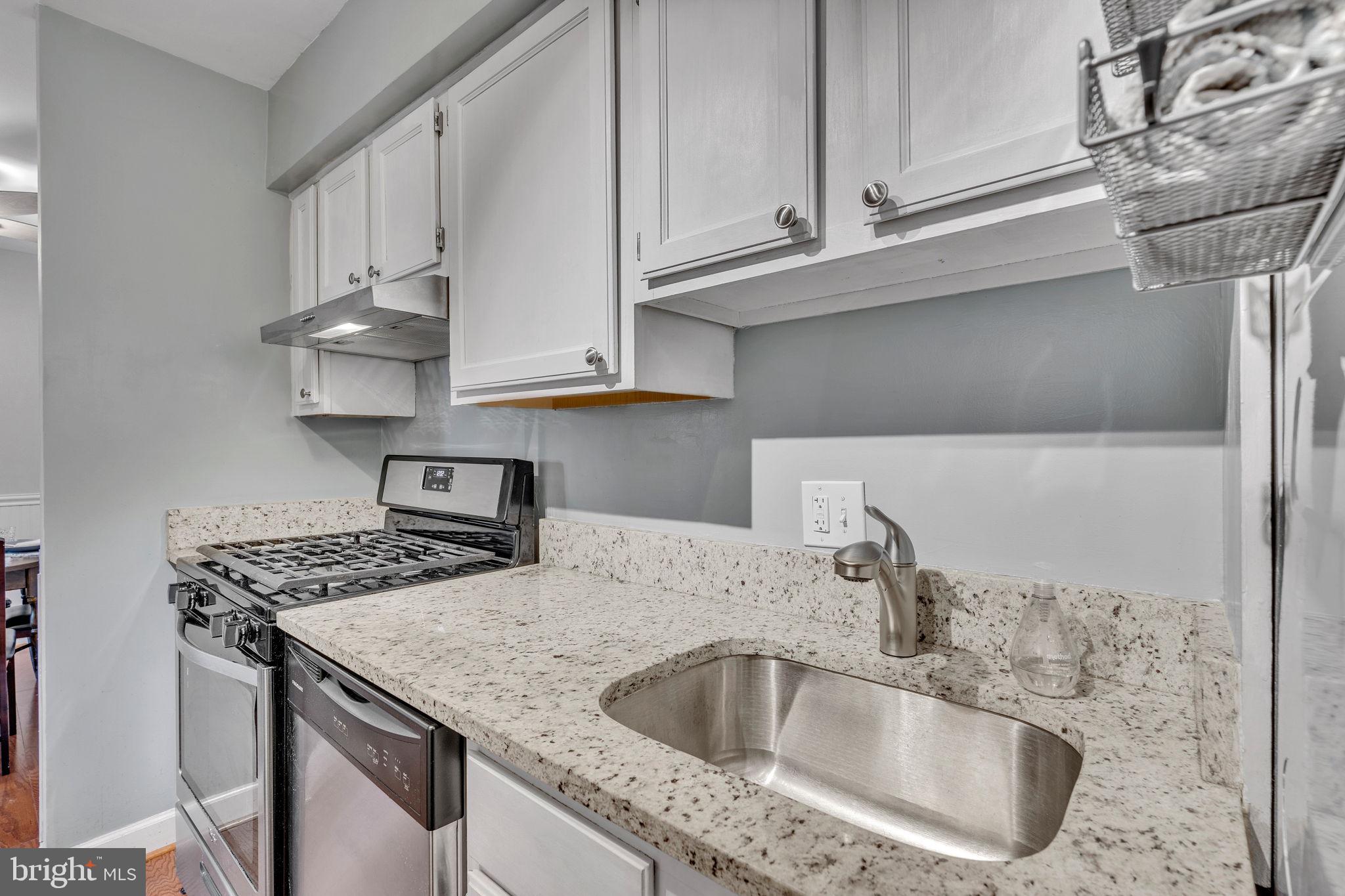 COVENT GARDENS - Residential