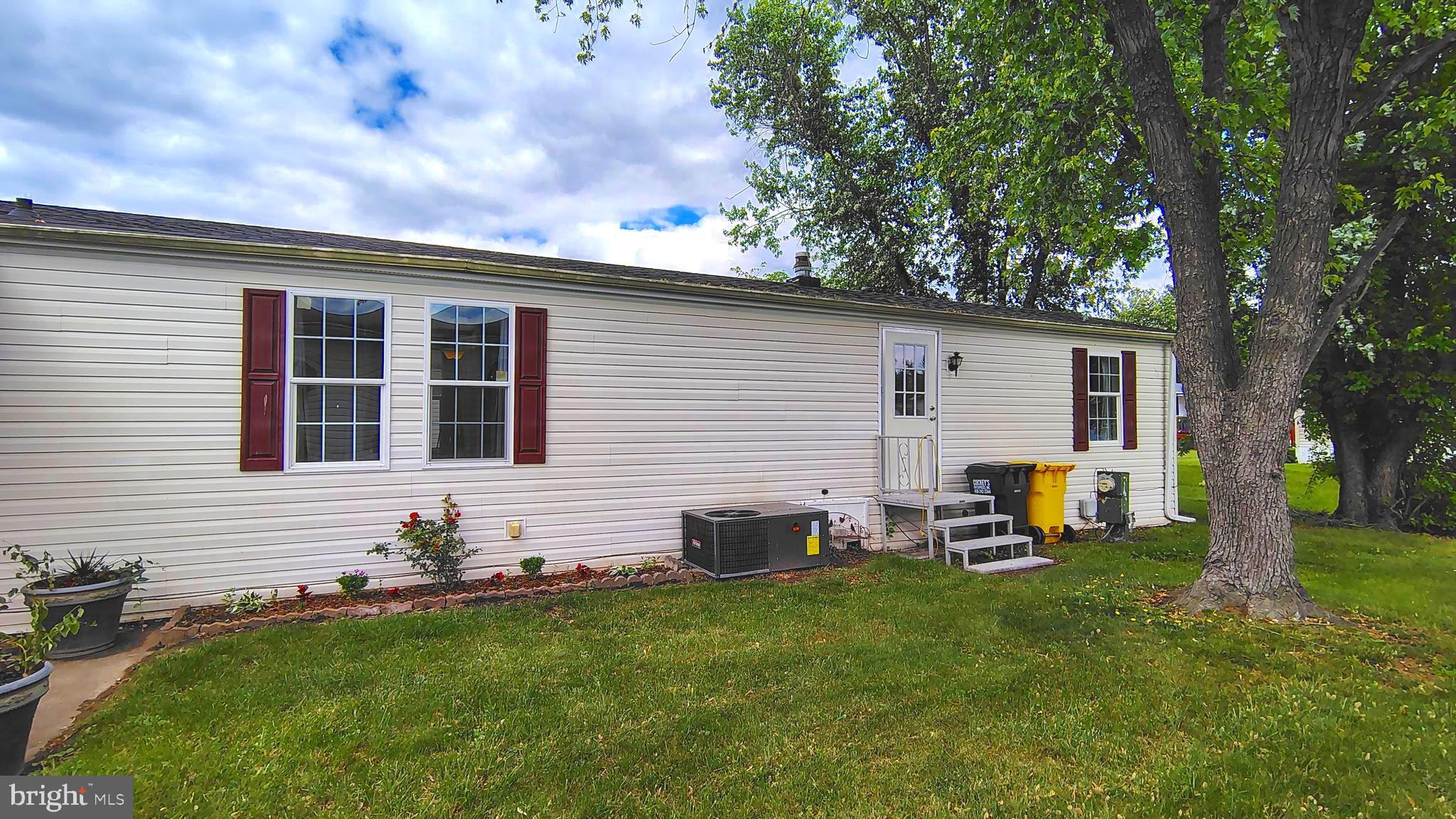 WILLIAMS ESTATES - Residential