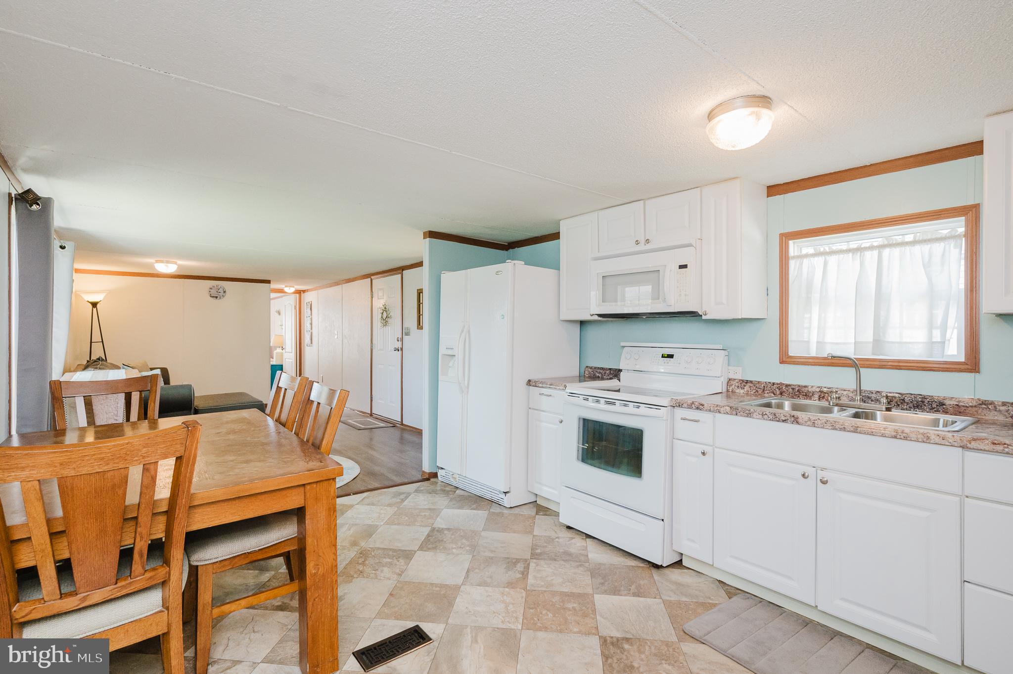 WILLIAMS ESTATES - Residential