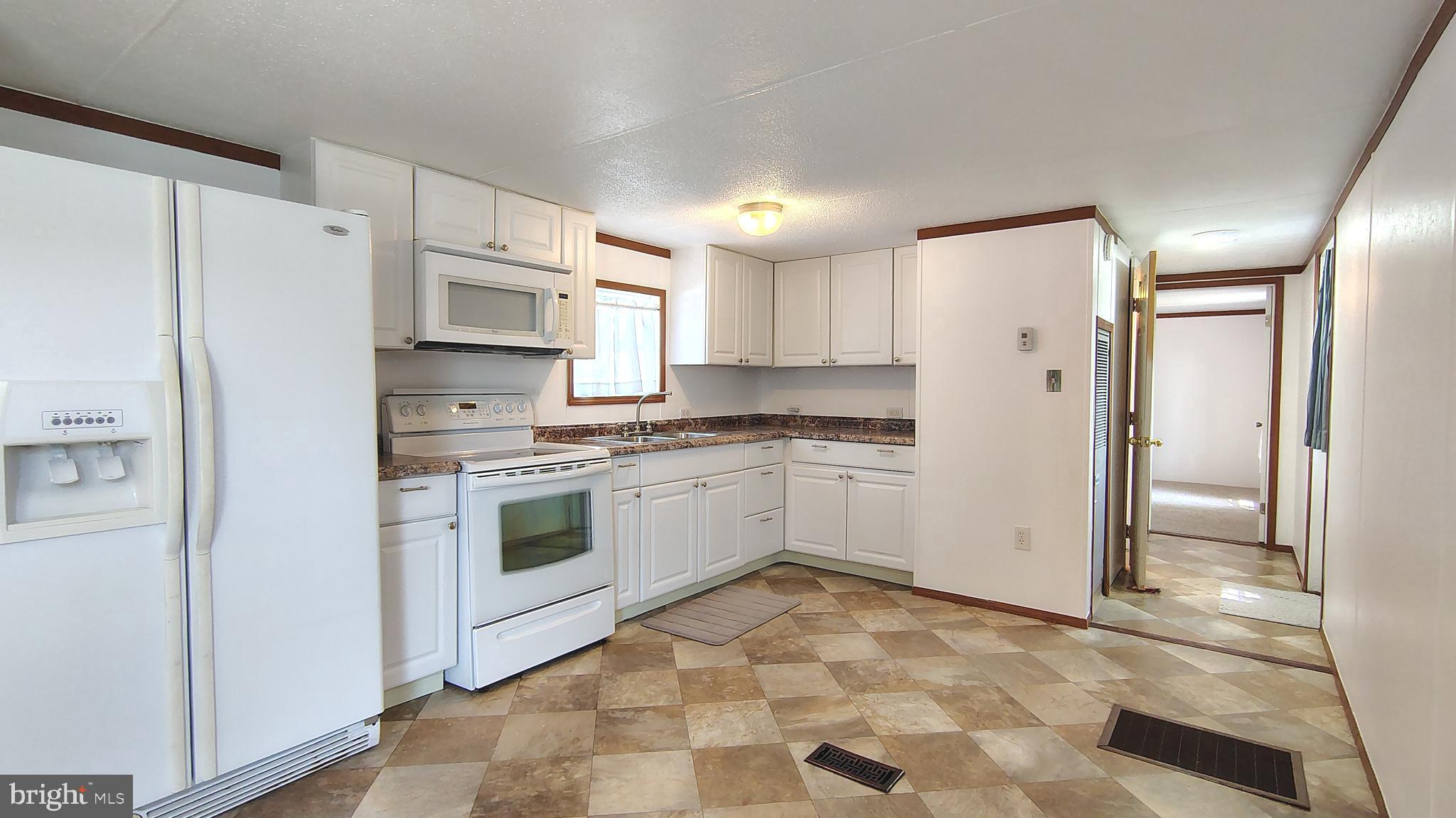WILLIAMS ESTATES - Residential