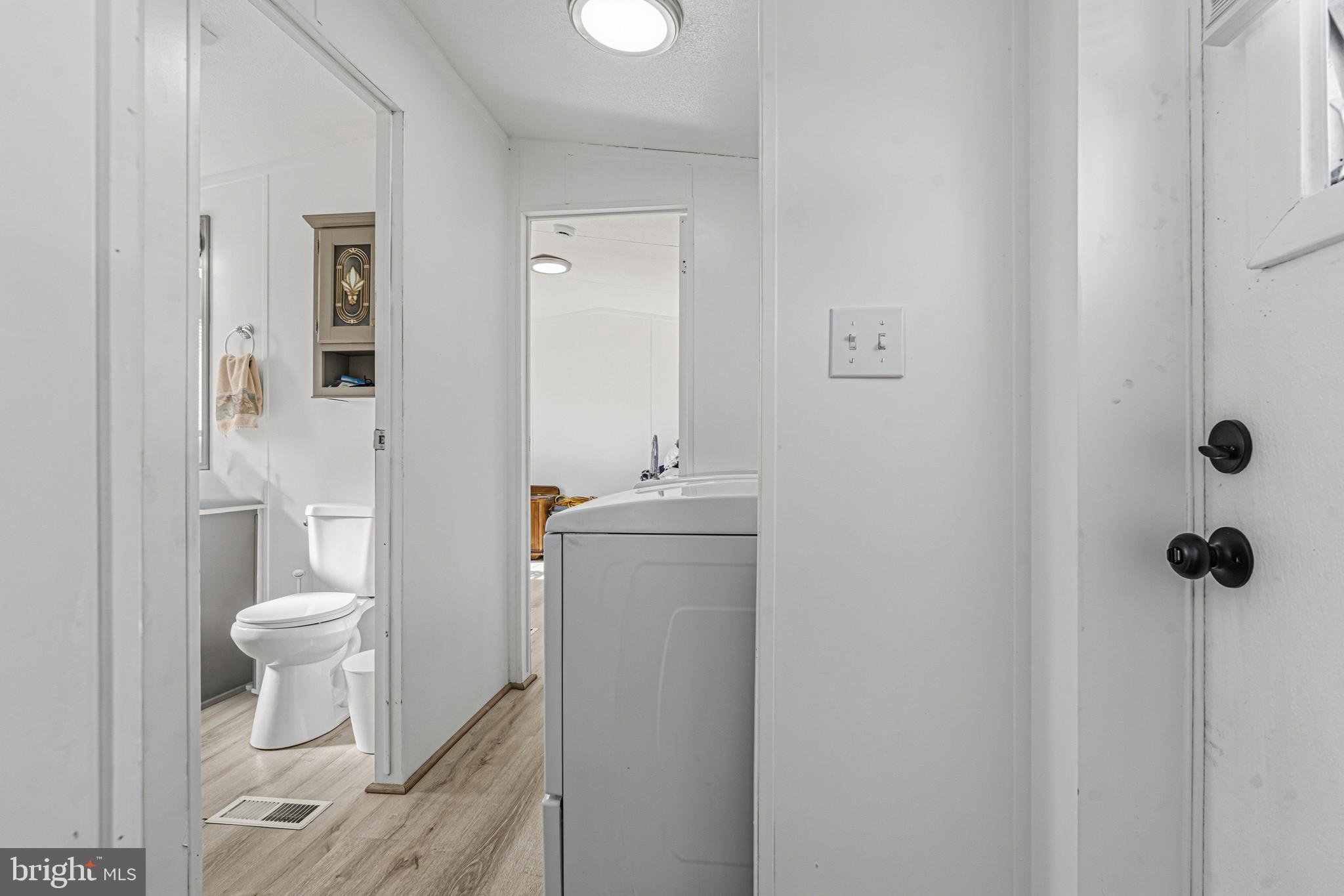 KEN LEE MOBILE HOME PARK - Residential