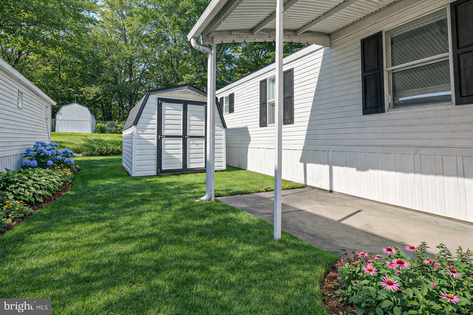 KEN LEE MOBILE HOME PARK - Residential